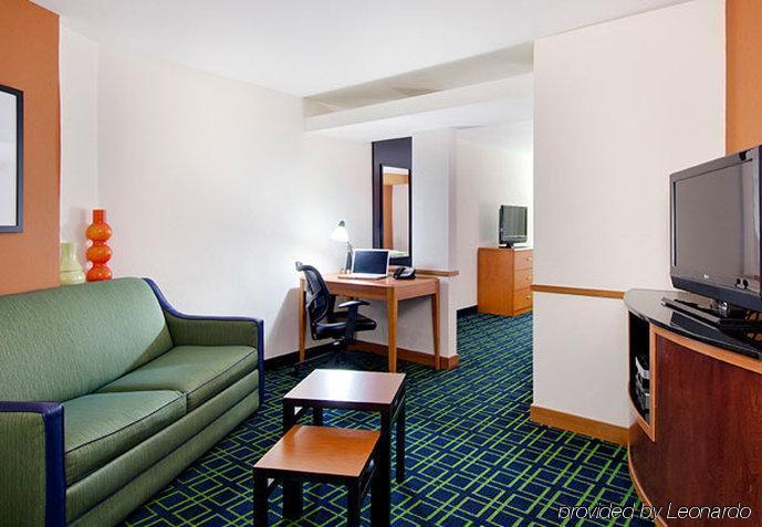 Fairfield Inn & Suites Jacksonville West/Chaffee Point Δωμάτιο φωτογραφία